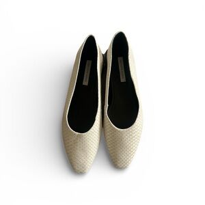 Elegant Cream Women's Flats
